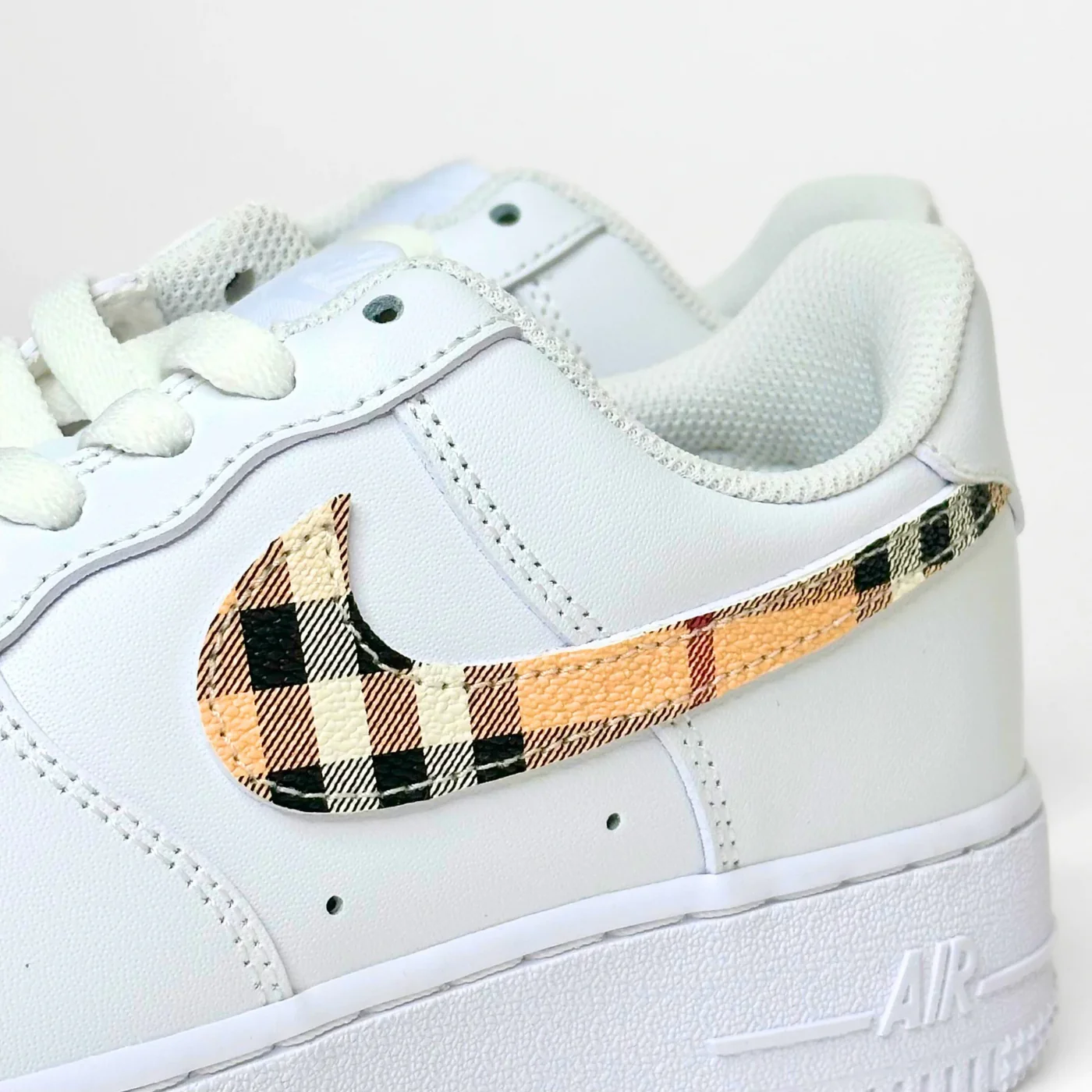 Burberry Air Force 1 - Image 4