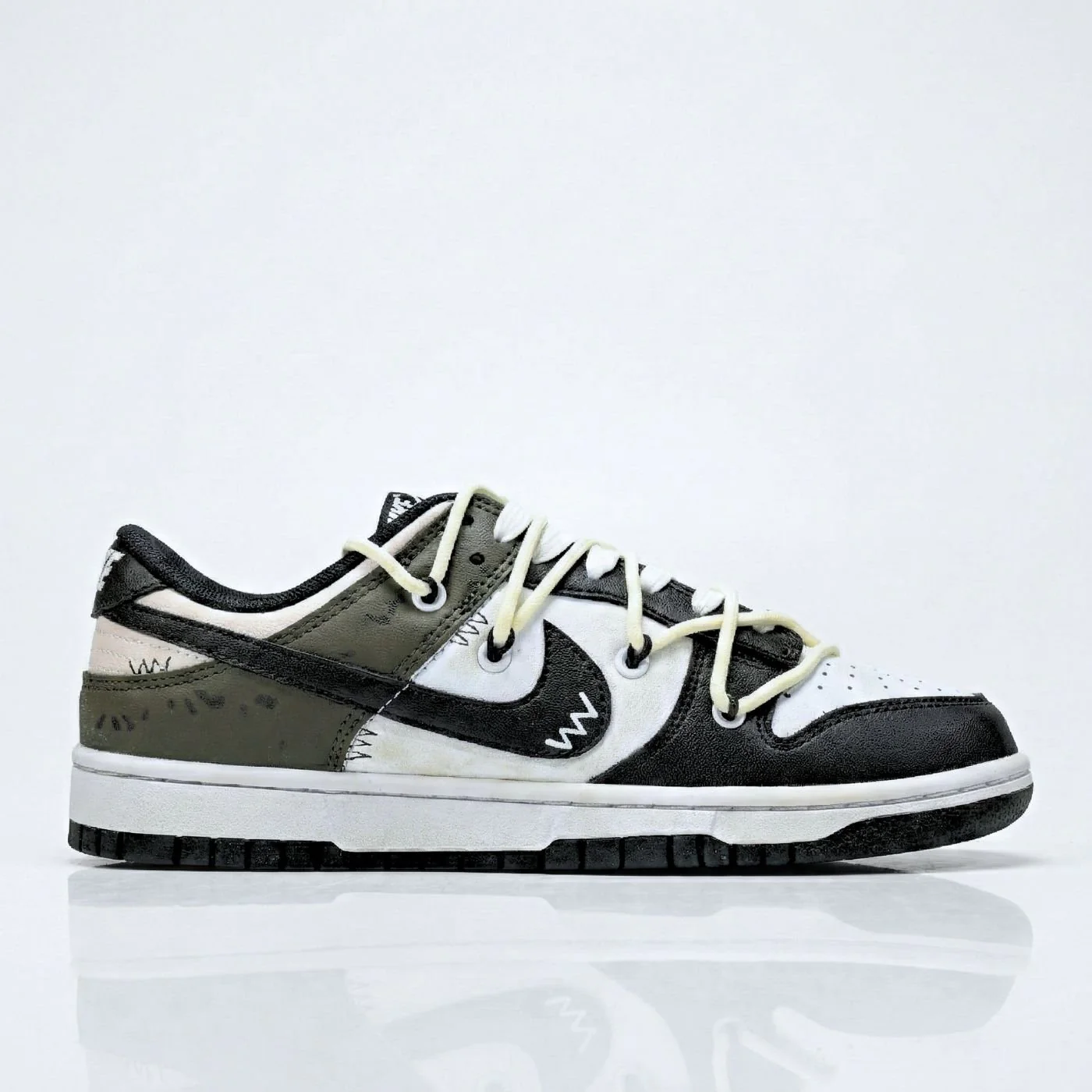 Kaws Bear Dunks Low - Image 4