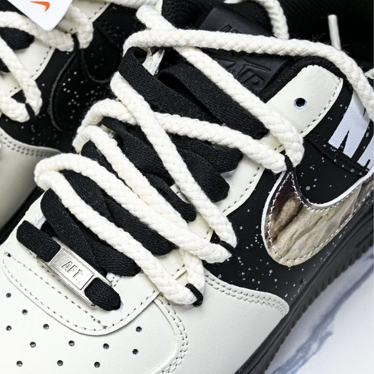NASA Air Force 1 - Image 7